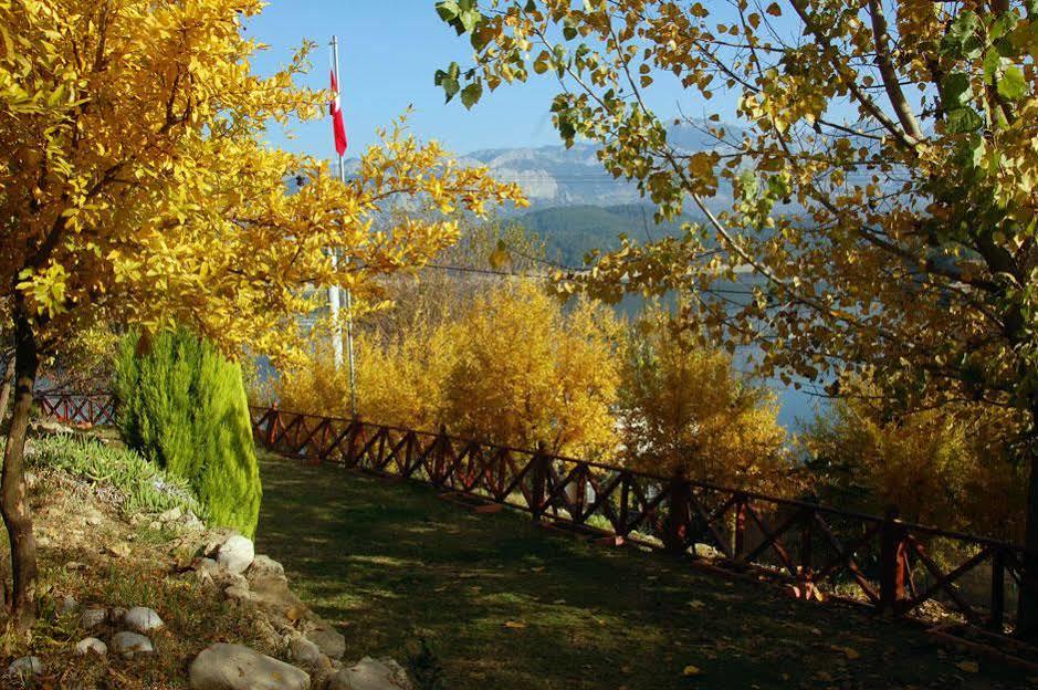 Sakli Gol Evleri Hotell Karacaören Exteriör bild